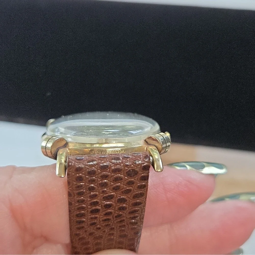Gruen Knotted Fancy Lugs Mens Watch. 10K Rolled Gold,Manual Wind, Subdial.